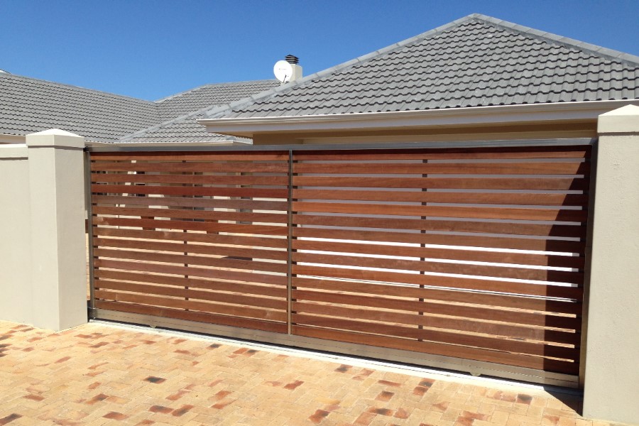 Stainless Steel Frame & Wood Cladding